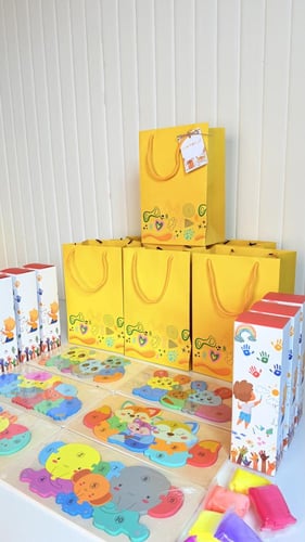 6 كيس بلعبة واسفنج