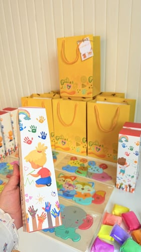 6 كيس بلعبة واسفنج