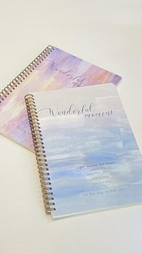 3 دفاتر E كبير