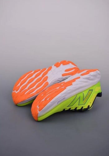 New balance v13 1080