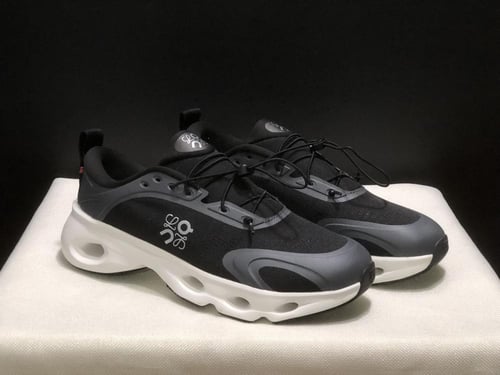 كاجوال اون راننج كلاود لويفي سولو