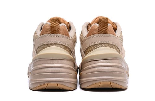 حــــذاء نايـــــكي M2K