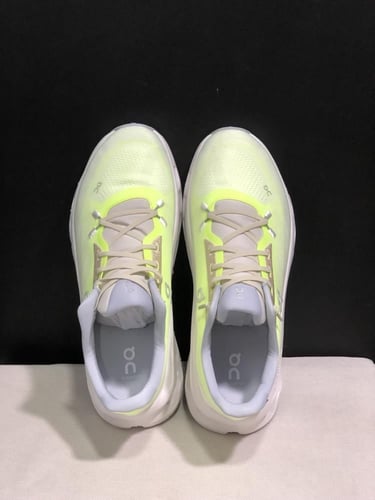 On Running Cloud تليت