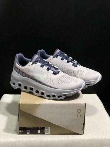 كاجوال اون راننج كلاود مونستر