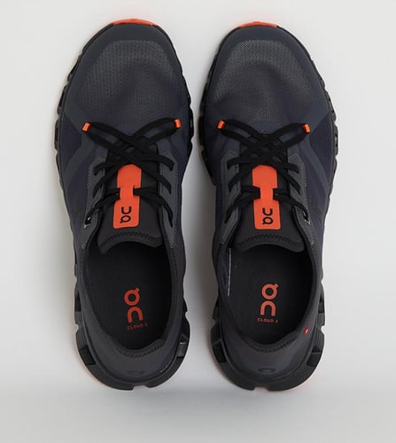 كاجوال اون راننج كلاود