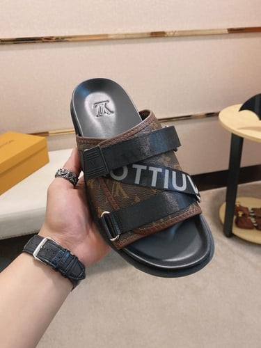 حذاء لويس فيتون ـ متجر الاختيار الافضل