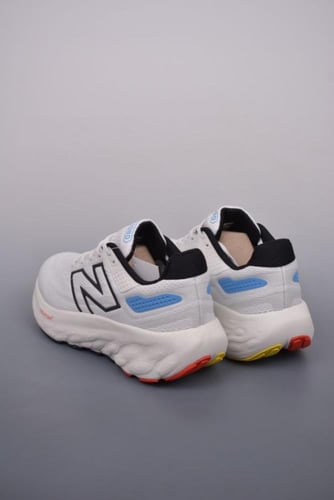 New balance v13 1080