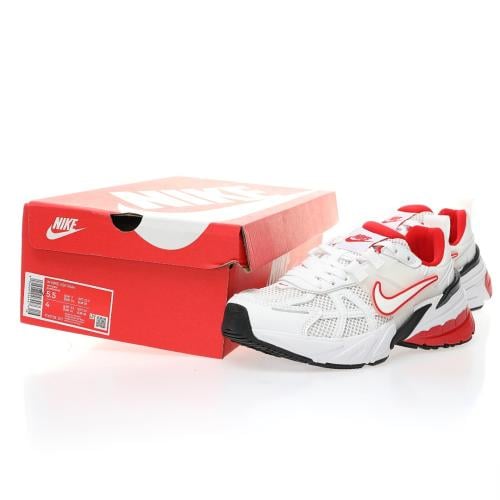 حذاء نايكي V2K RUN