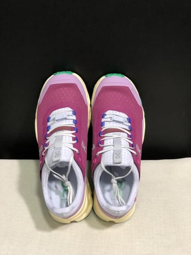 On Running Cloud الترا