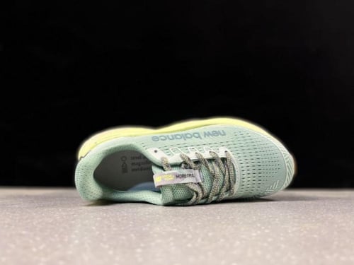 New balance Fresh Foam Trail More v3