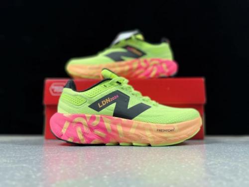 New balance v13 1080