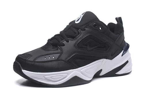 حــــذاء نايـــــكي M2K