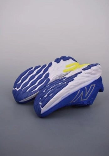 New balance v13 1080