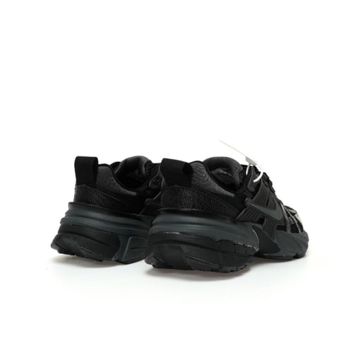 حذاء نايكي V2K RUN