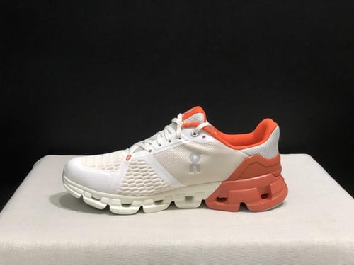 On Running Cloud فلاير