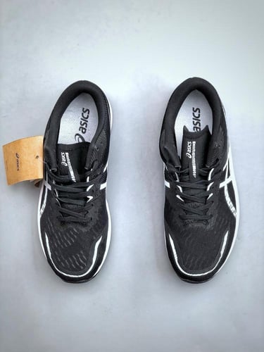 حذاء اسيكس Hyper Speed ـ الاختيار الافضل