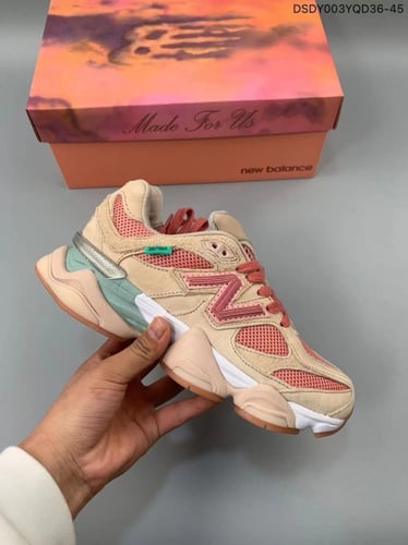 New Balance 9060