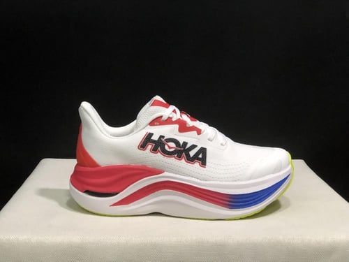 كاجوال HOKA one one sky - الاختيار الافضل