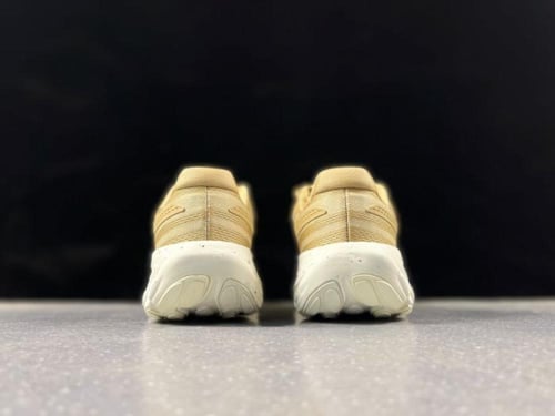 New balance v13 1080