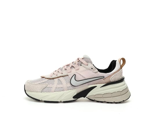 حذاء نايكي V2K RUN