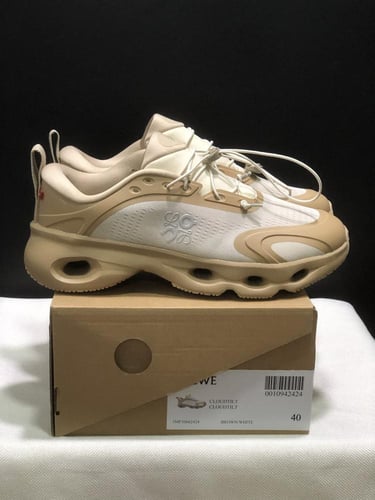 كاجوال اون راننج كلاود لويفي سولو