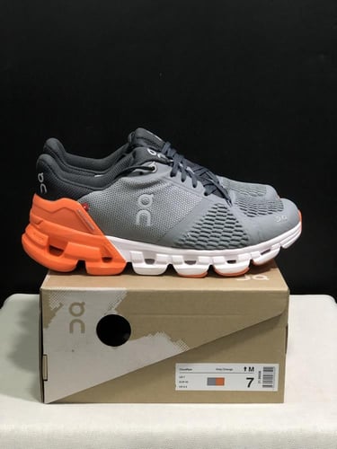 On Running Cloud فلاير