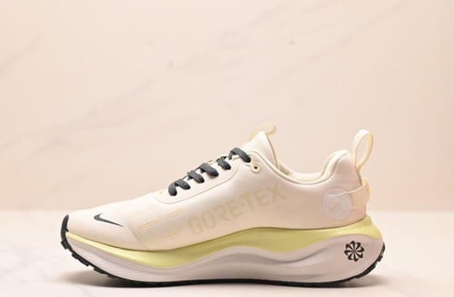 حذاء نايك زوم اكس Nike React x