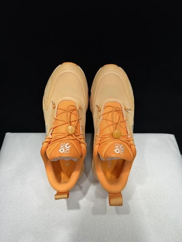 كاجوال اون راننج كلاود لويفي سولو