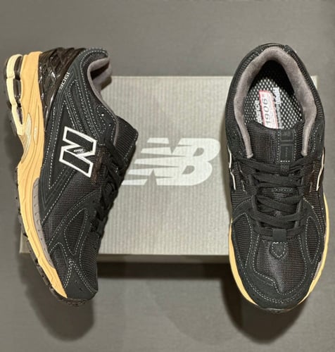 New Balance 1906