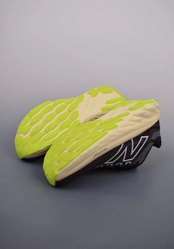 New balance v13 1080