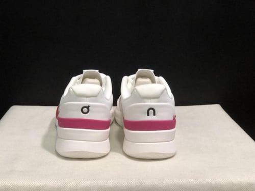 On Running Cloudـ الاختيار الافضل