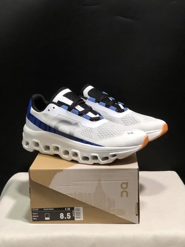 كاجوال اون راننج كلاود مونستر