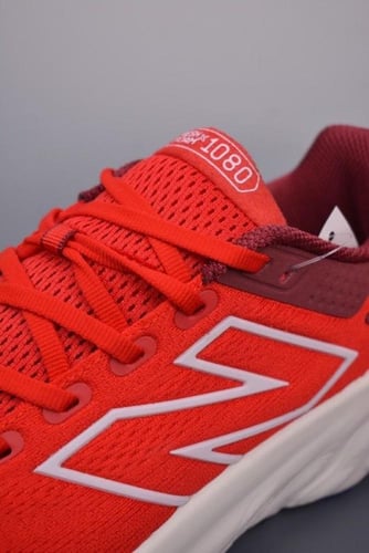 New balance v13 1080