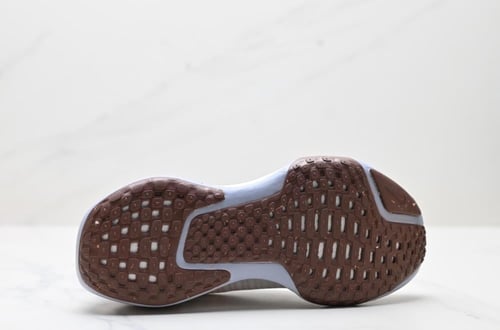 حذاء نايكي اير زوم ZOOM X ـ متجر الاختيار الافضل