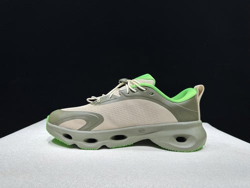 كاجوال اون راننج كلاود لويفي سولو