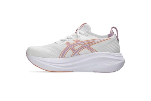 GEL-NIMBUS 27 اسيكس ـ الاختيار الافضل