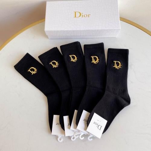 جوارب Dior