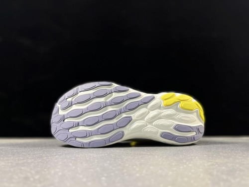 New balance v13 1080