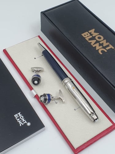 قلم وكبك مونت بلانك