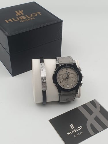 ساعه مع سوارة هوبلت