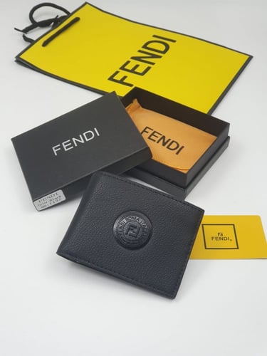 محفظة فيندي