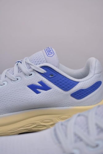 New balance v13 1080