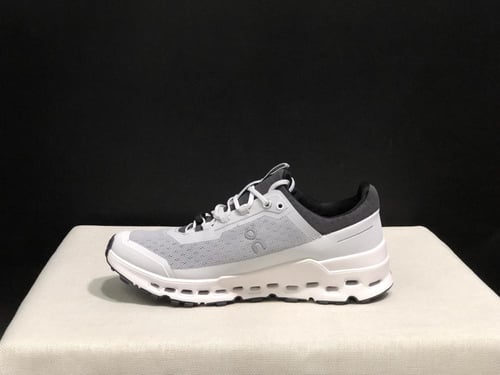 On Running Cloud الترا