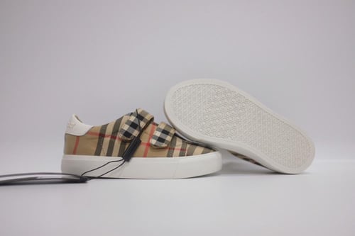اطفال BURBERRY