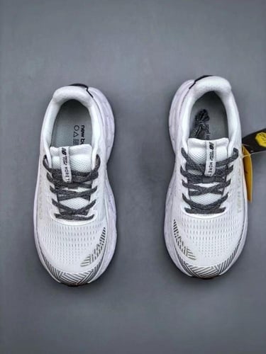 New balance Fresh Foam Trail More v3