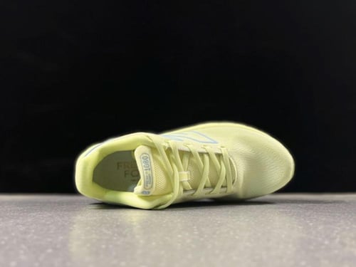 New balance v13 1080