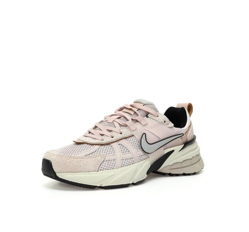 حذاء نايكي V2K RUN