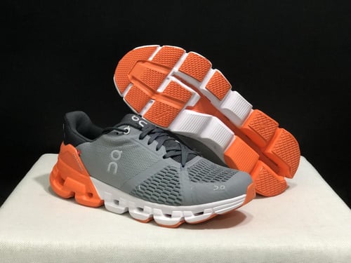 On Running Cloud فلاير