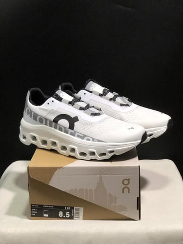 كاجوال اون راننج كلاود مونستر