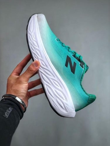 New balance v14 1080